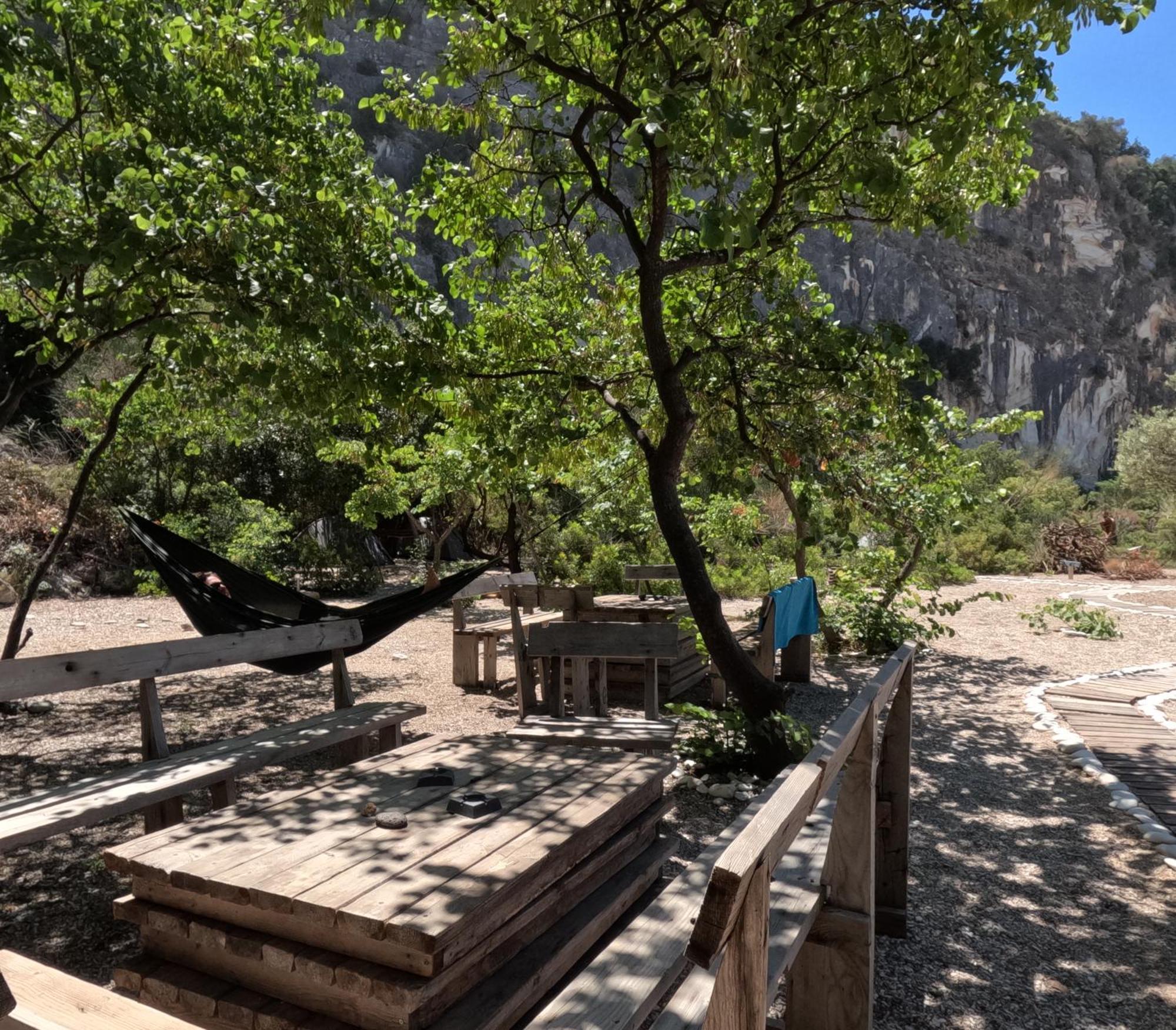 Lost Paradise Eco Camping Himarë Exterior foto